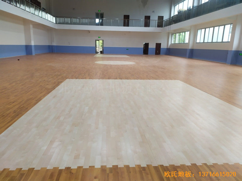 浙江虹橋較好的小學(xué)籃球館運動木地板施工案例4
